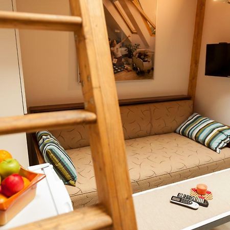 Vitosha Blvd - Attic Studio София Экстерьер фото